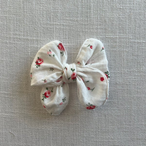 Petite Peony Bow