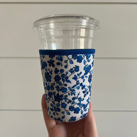 Blue Floral Drink Sleeve Small
