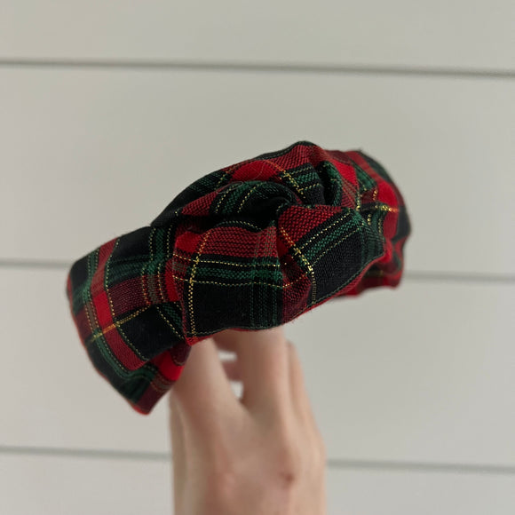 Knotted Christmas Plaid