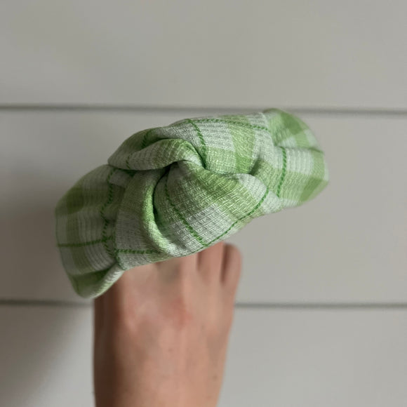 Knotted Green Plaid